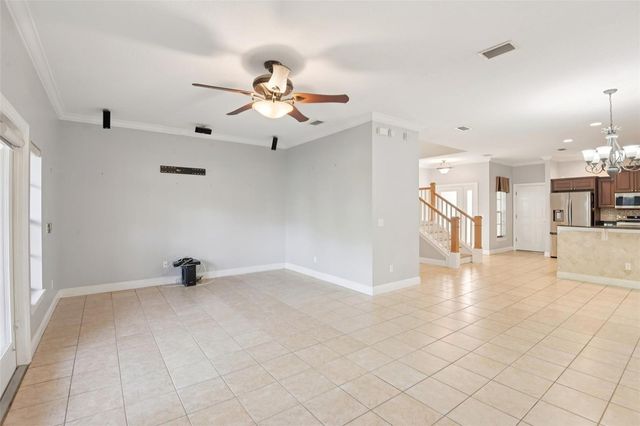 300 VALENCIA CIRCLE, St Petersburg, FL 33716