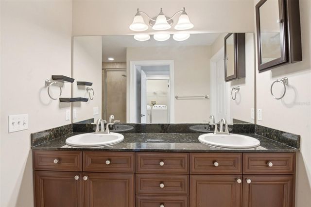 300 VALENCIA CIRCLE, St Petersburg, FL 33716