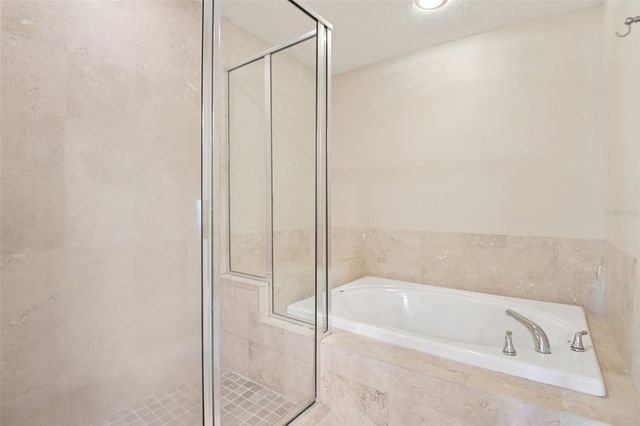 300 VALENCIA CIRCLE, St Petersburg, FL 33716