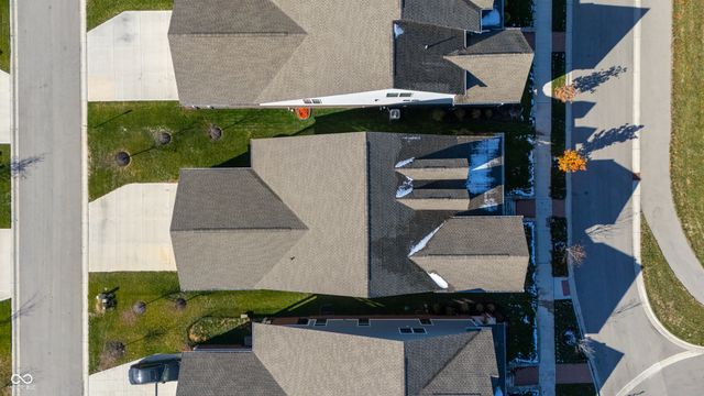 1265 Stonehaven Drive, Westfield, IN 46074