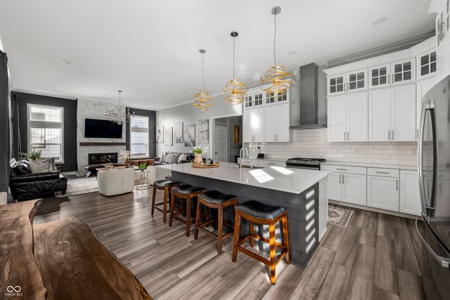 1265 Stonehaven Drive, Westfield, IN 46074