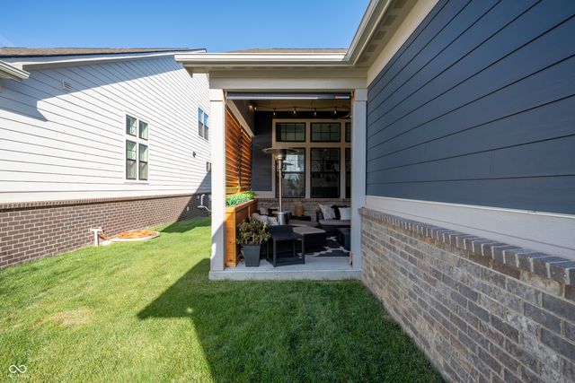 1265 Stonehaven Drive, Westfield, IN 46074