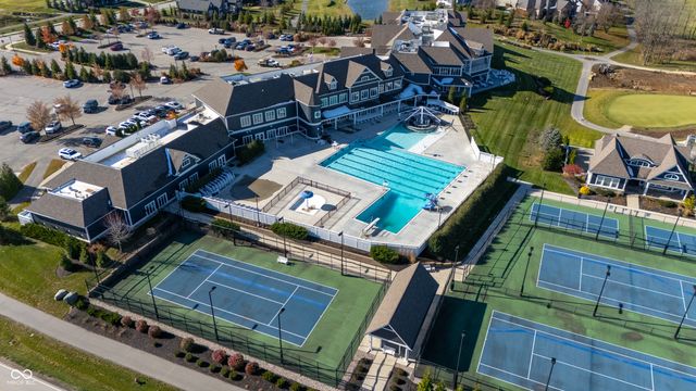 1265 Stonehaven Drive, Westfield, IN 46074