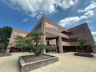 1717 Park Street, Naperville, IL 60563