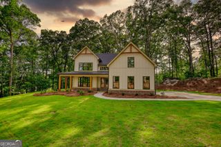 460 Ridge Point Drive, Monticello, GA 31064