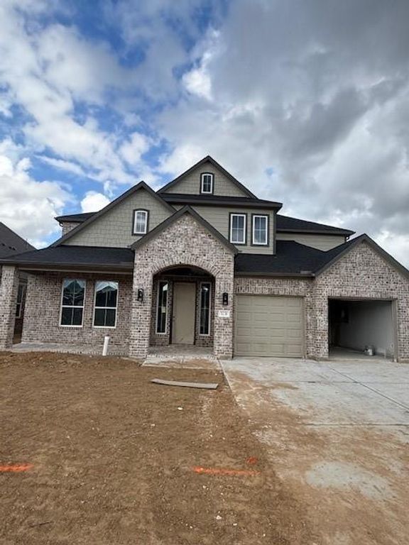 3231 Bushy Hawthorne Drive, Conroe, TX 77301