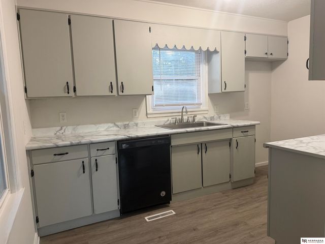 820 S 9th Street, Plattsmouth, NE 68048