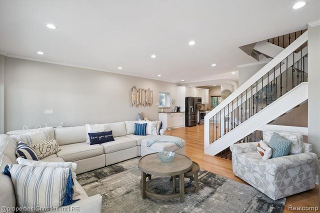 1747 Shankin Drive, Wolverine Lake, MI 48390