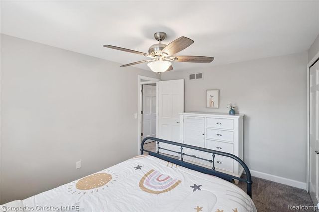 1747 Shankin Drive, Wolverine Lake, MI 48390