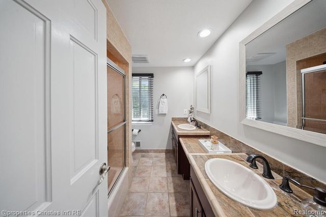 1747 Shankin Drive, Wolverine Lake, MI 48390