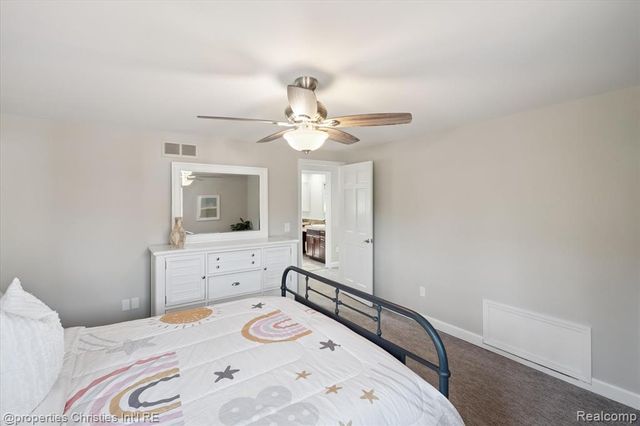 1747 Shankin Drive, Wolverine Lake, MI 48390