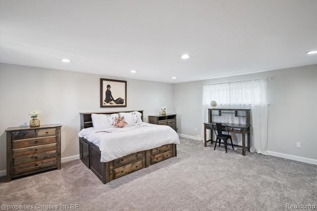 1747 Shankin Drive, Wolverine Lake, MI 48390