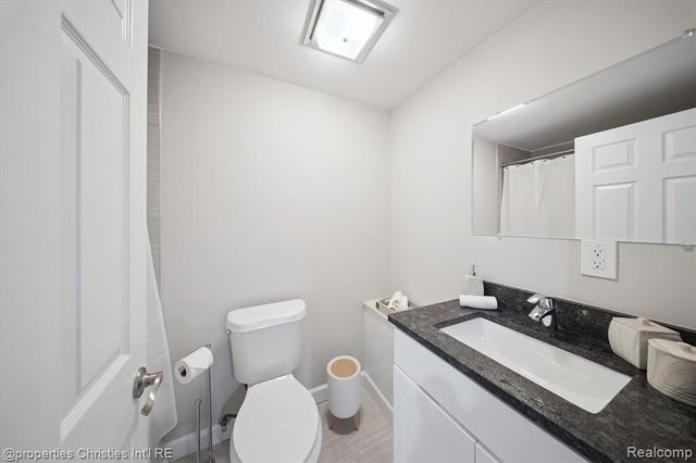 1747 Shankin Drive, Wolverine Lake, MI 48390