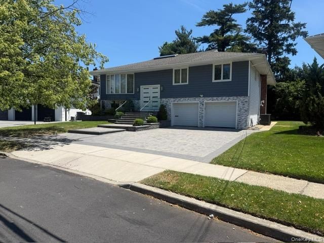 1015 Dartmouth Lane, Woodmere, NY 11598