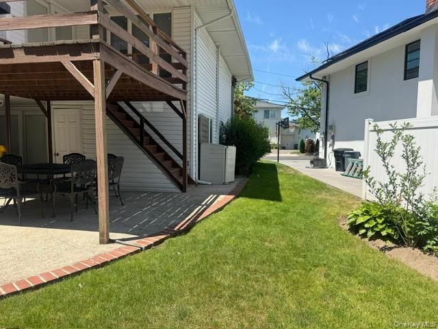 1015 Dartmouth Lane, Woodmere, NY 11598