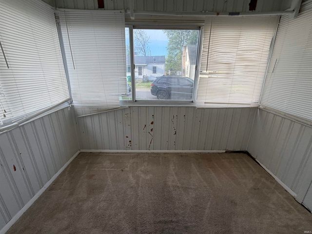2434 Plum Street, New Castle, IN 47362