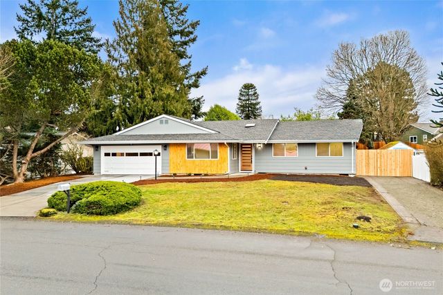 10115 109th Avenue SW, Tacoma, WA 98498