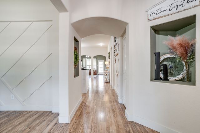 1622 Wickham Drive, Burleson, TX 76028