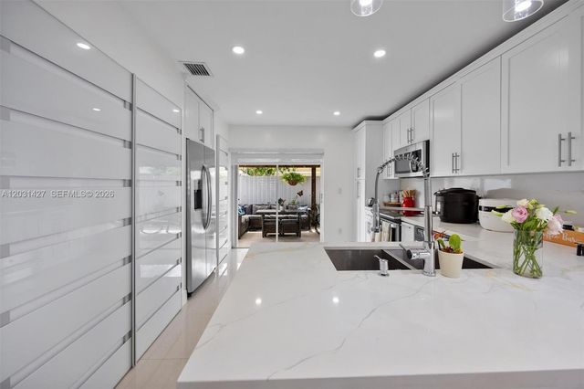 14623 SW 125th Place, Miami, FL 33186