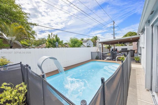 14623 SW 125th Place, Miami, FL 33186