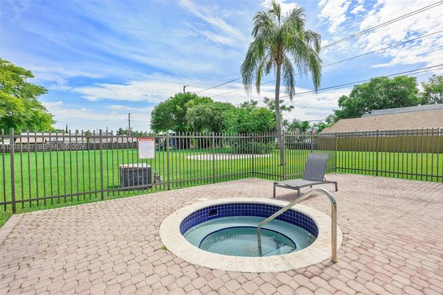 14623 SW 125th Place, Miami, FL 33186