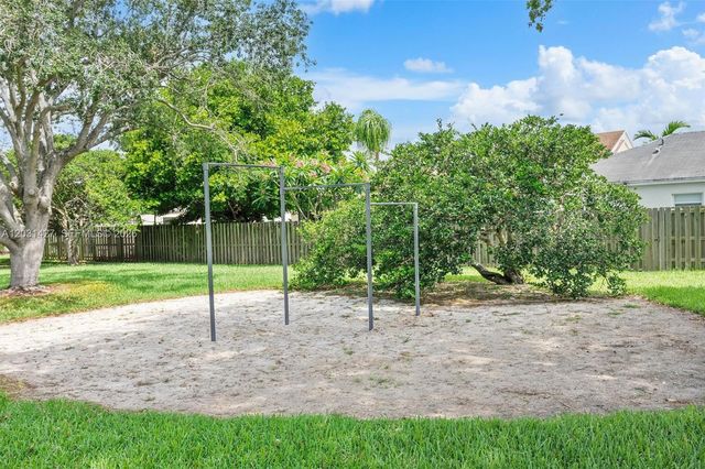 14623 SW 125th Place, Miami, FL 33186