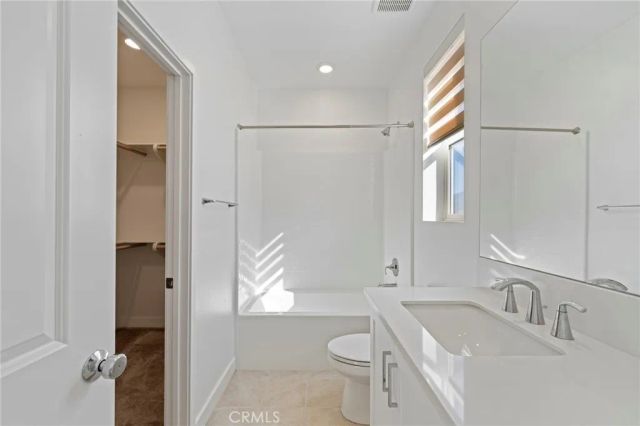 398 Merit, Irvine, CA 92618