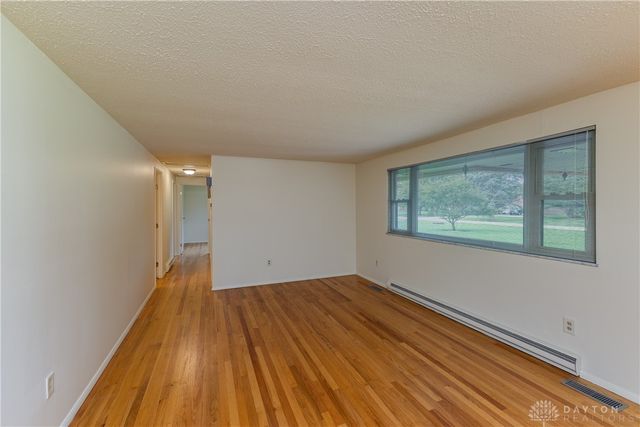 6065 Country Estates Drive, Tipp City, OH 45371