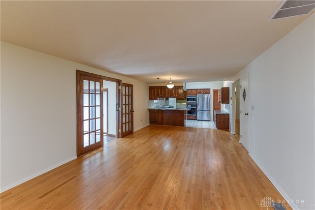 6065 Country Estates Drive, Tipp City, OH 45371