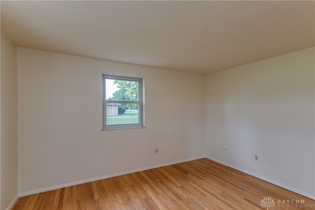 6065 Country Estates Drive, Tipp City, OH 45371