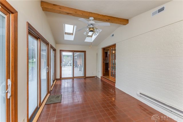 6065 Country Estates Drive, Tipp City, OH 45371