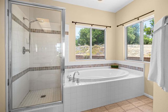 29027 The Yellow Brick Road, Valley Center, CA 92082