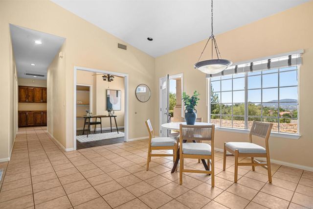29027 The Yellow Brick Road, Valley Center, CA 92082