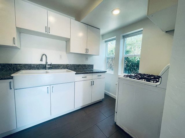 1523 31st Street, San Diego, CA 92102