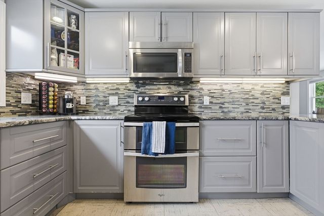 9 James Terrace, Woburn, MA 01801