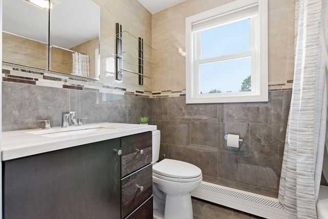 9 James Terrace, Woburn, MA 01801