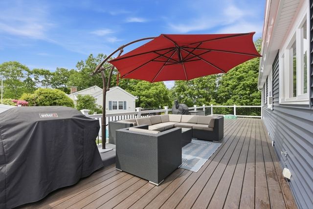9 James Terrace, Woburn, MA 01801