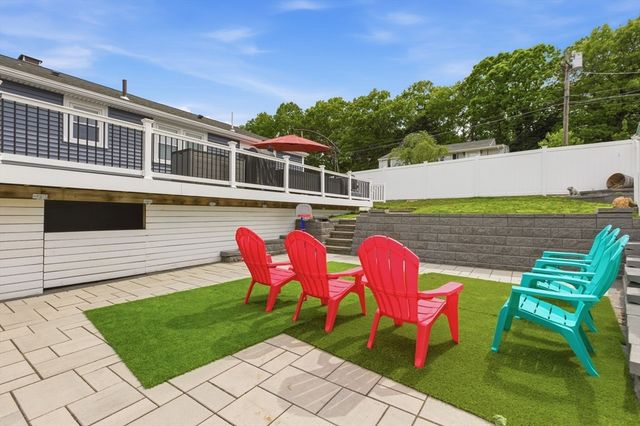 9 James Terrace, Woburn, MA 01801
