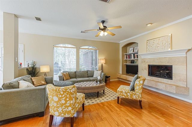 903 Chinni Court, Houston, TX 77094