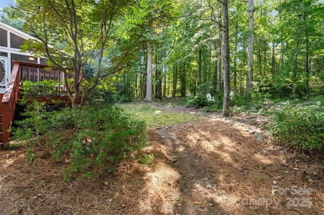 9429 Briarwick Lane, Charlotte, NC 28277