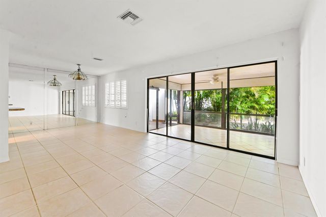 329 Knob Hill Boulevard, Boca Raton, FL 33431