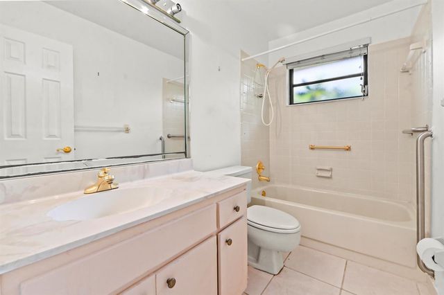329 Knob Hill Boulevard, Boca Raton, FL 33431