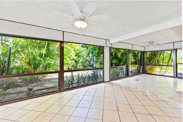 329 Knob Hill Boulevard, Boca Raton, FL 33431