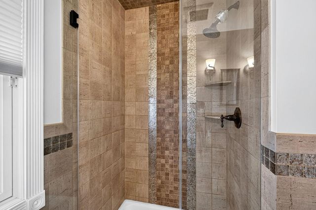 112 HATHAWAY ST, Wallington, NJ 07057