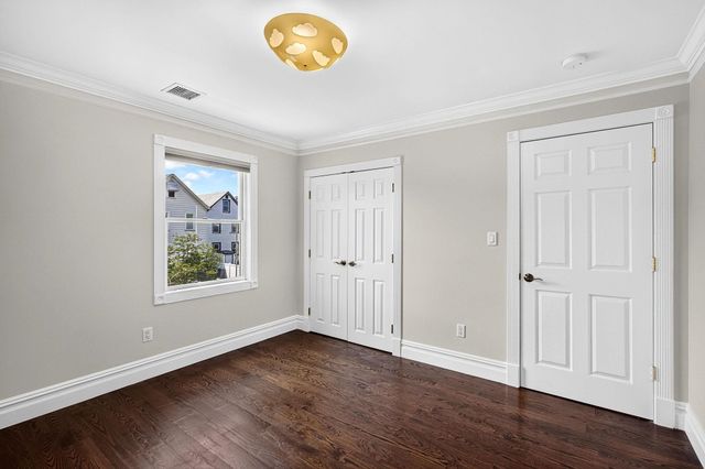 112 HATHAWAY ST, Wallington, NJ 07057