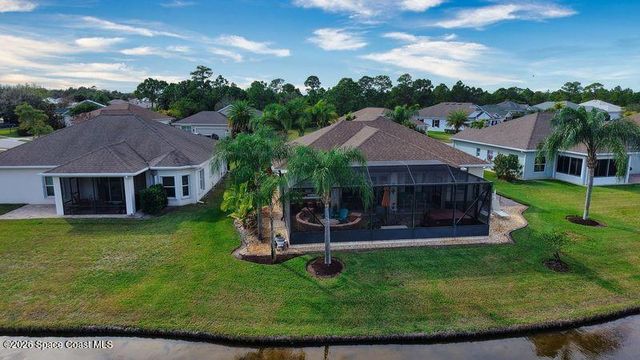 649 Gossamer Wing Way, Sebastian, FL 32958