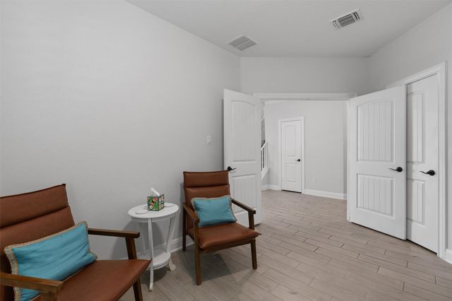 136 Danablu DR, Hutto, TX 78634