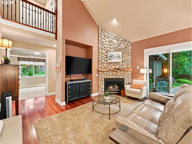 9630 Sw IOWA Dr, Tualatin, OR 97062