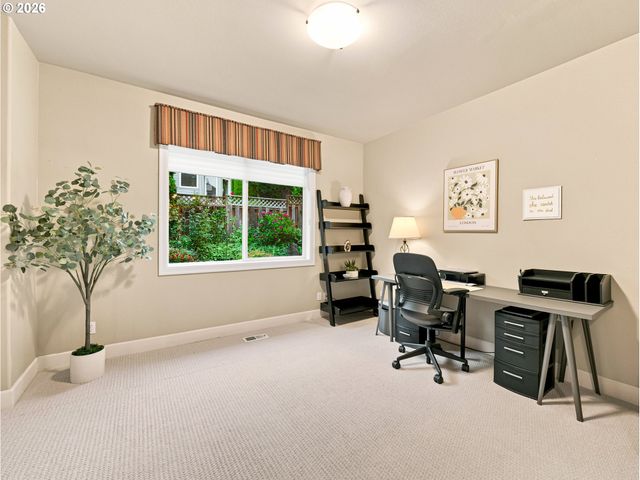 9630 Sw IOWA Dr, Tualatin, OR 97062