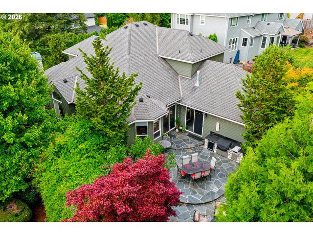 9630 Sw IOWA Dr, Tualatin, OR 97062